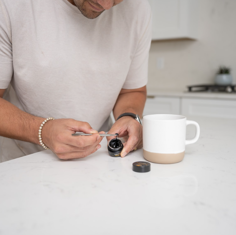 Shilajit Dosing: How Much Do You Need to Take Each Day?